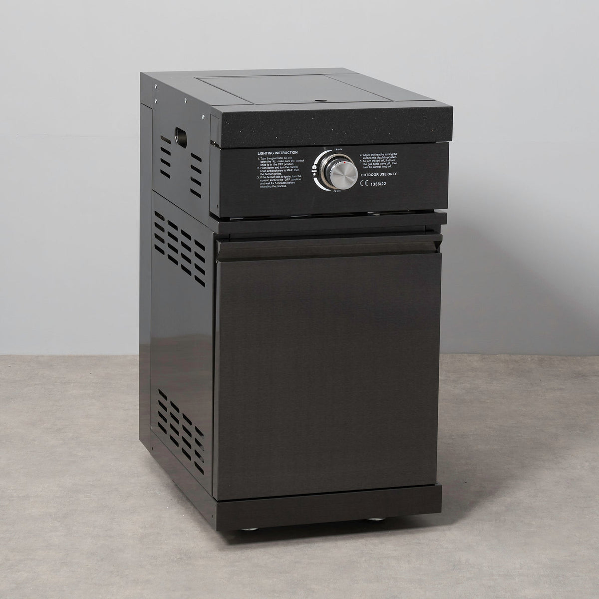 Black Stainless Steel Sear Station with Granite Top