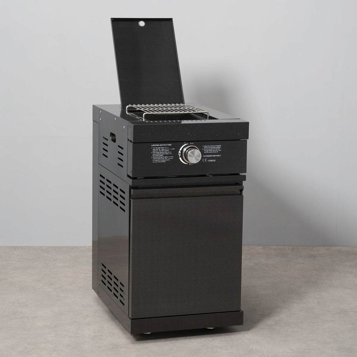 Black Stainless Steel Sear Station with Granite Top