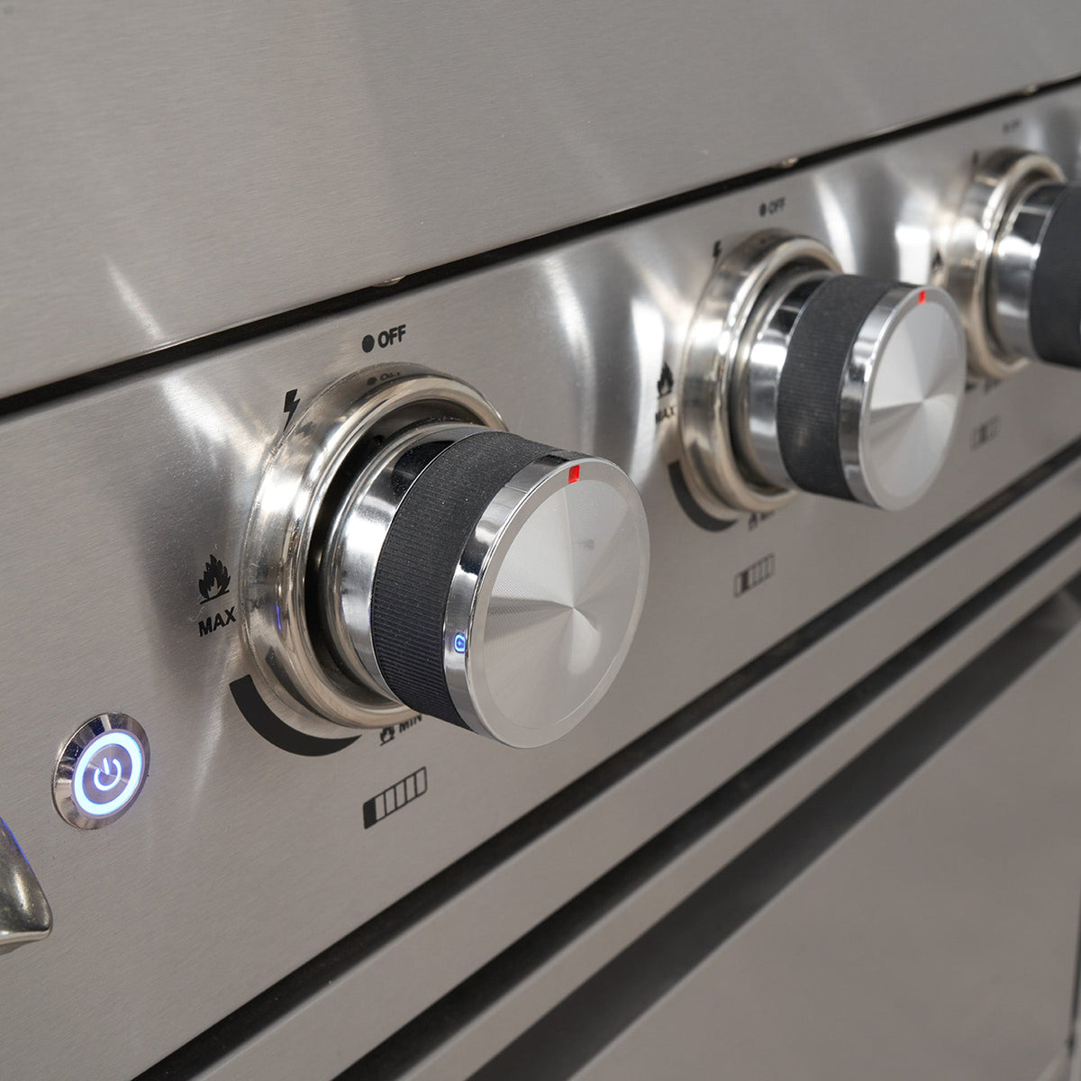 Draco Grills Z440 Deluxe 4 Burner Stainless Steel Gas Barbecue with Cabinet