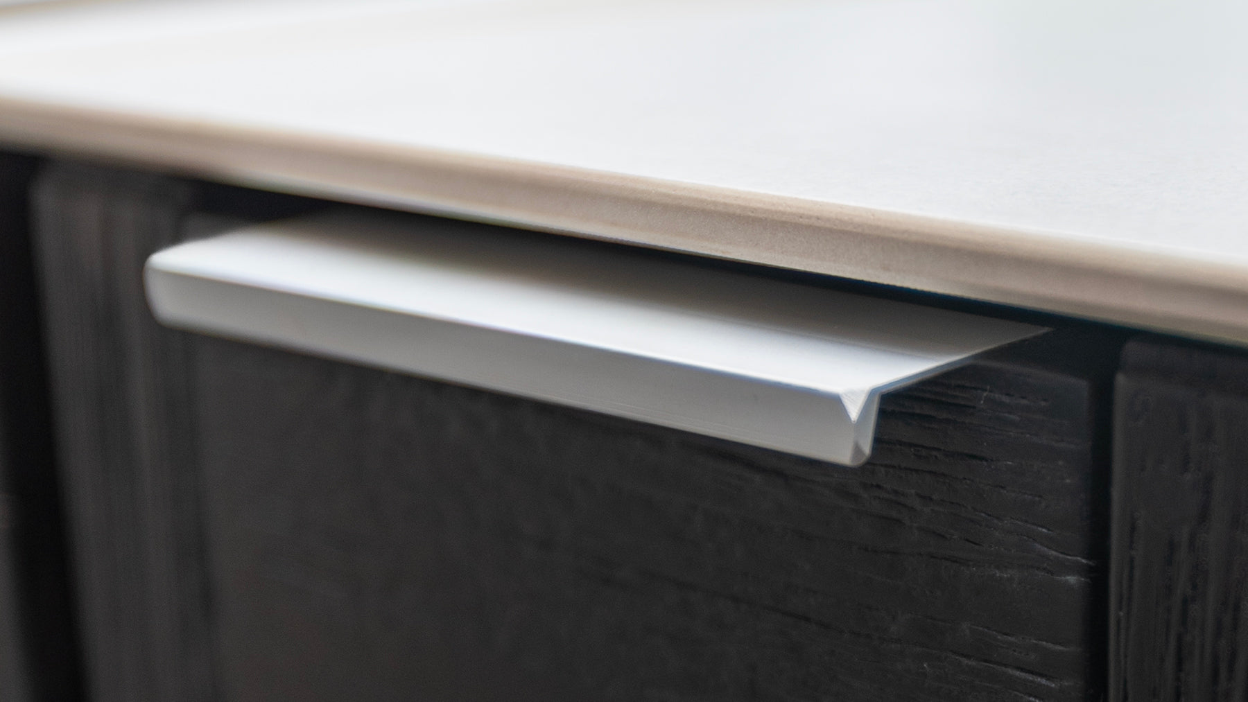 Carbon Line Soft-Close Doors & Drawers